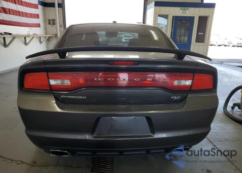 2013 Dodge Charger R/T из США, поврежденный, VIN 2C3CDXCT2DH675631